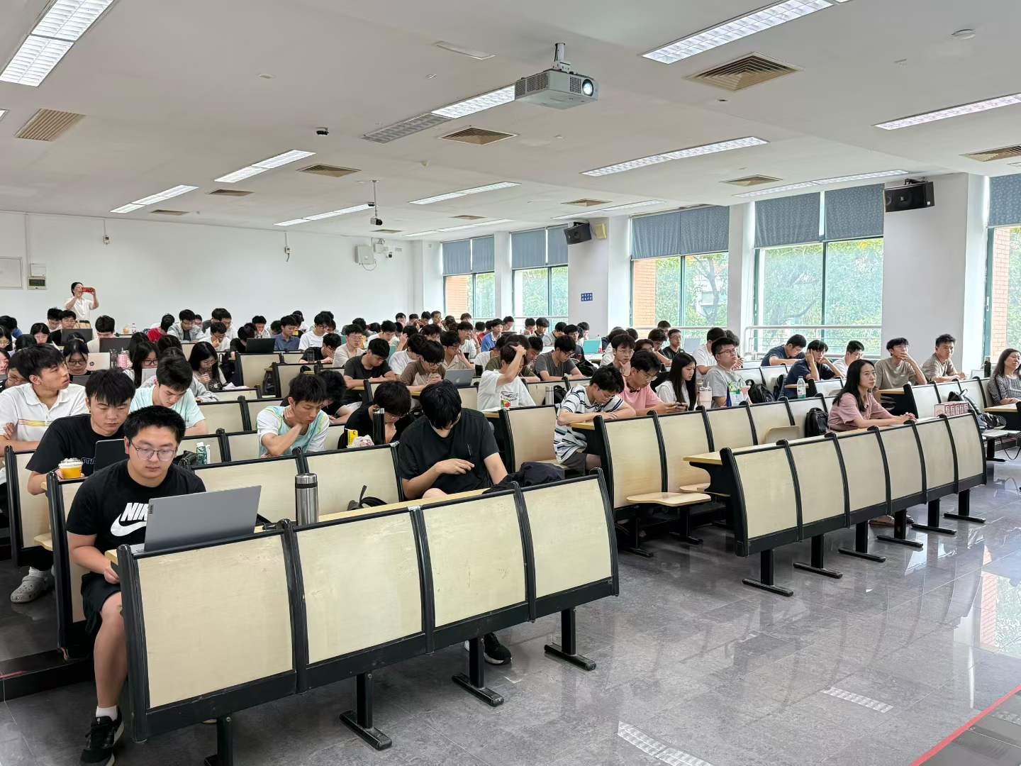 微信图片_2026-06-10_105840_824.jpg